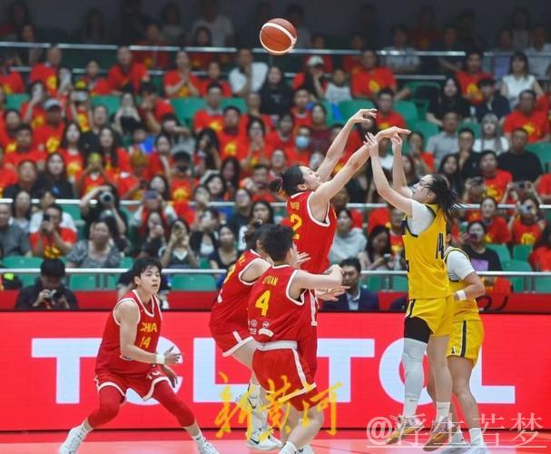 中国女篮迎战波黑队再掀战幕 中国女篮迎战波黑队再掀战幕